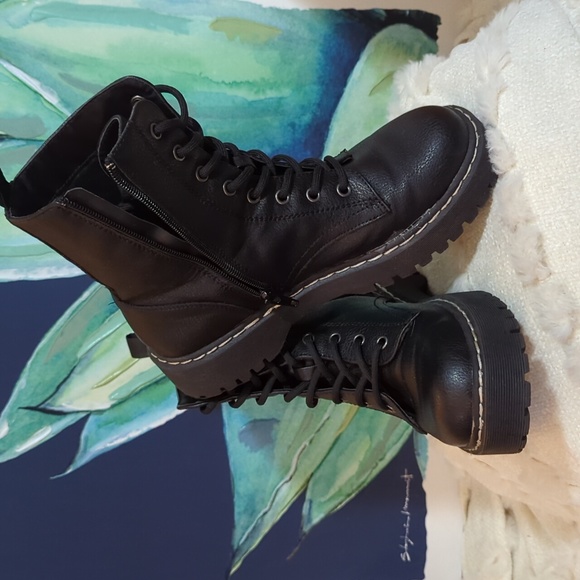 UnionBay Size 6.5 - Picture 2 of 6